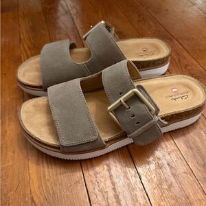 Clarks Unstructured Suede Slide Sandals 8.5 | Comfort Platform Buckle Taupe